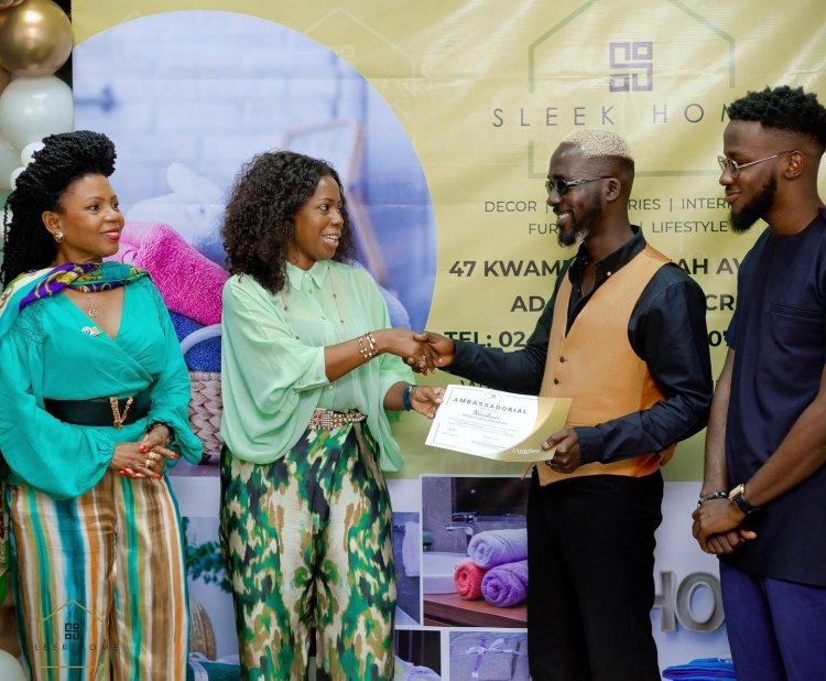 Niashun becomes brand ambassador for Sleek Garments Export Limited