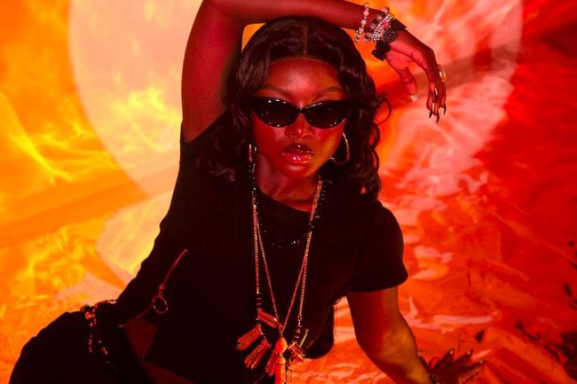 Riwa Unveils Her Vibrant New Afrodancehall Single “Tea”